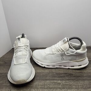 On Cloudnova Form White  Athletic Running Comfort Sneakers Womens Size 6.5